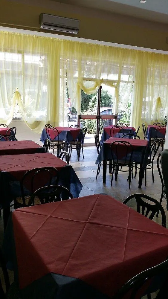רימיני Hotel Villa Lorena
