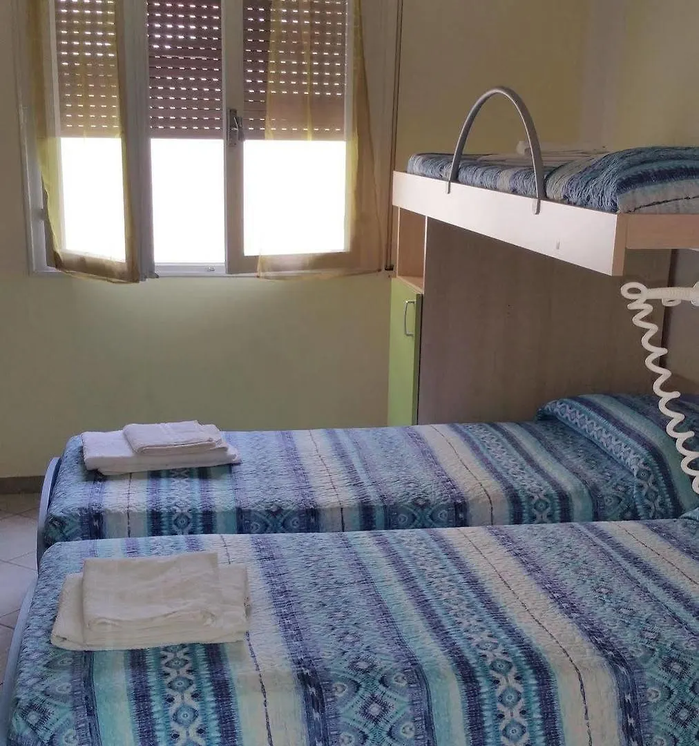 **  רימיני Hotel Villa Lorena איטליה