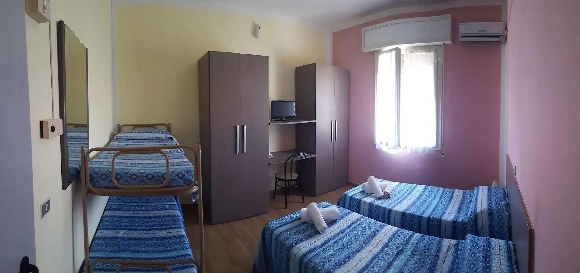 רימיני Hotel Villa Lorena